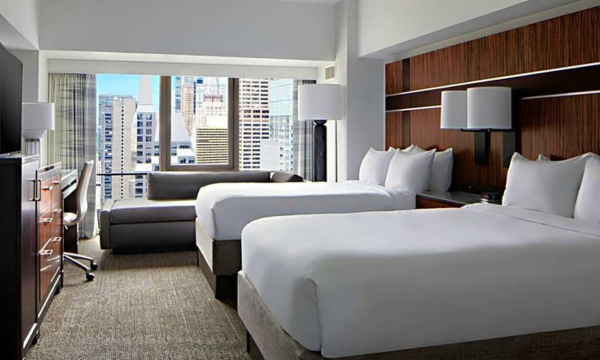 2027 hotel interior (600×400)
